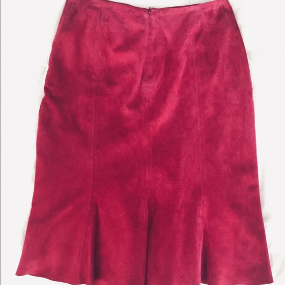 Vintage Tahari 💯% Leather Fuchsia Midi Skirt - Picture 5 of 8